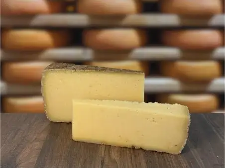 Meule de Tarentaise vieillie