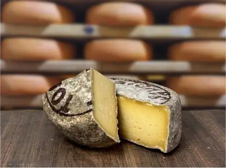 Tomme de Savoie IGP